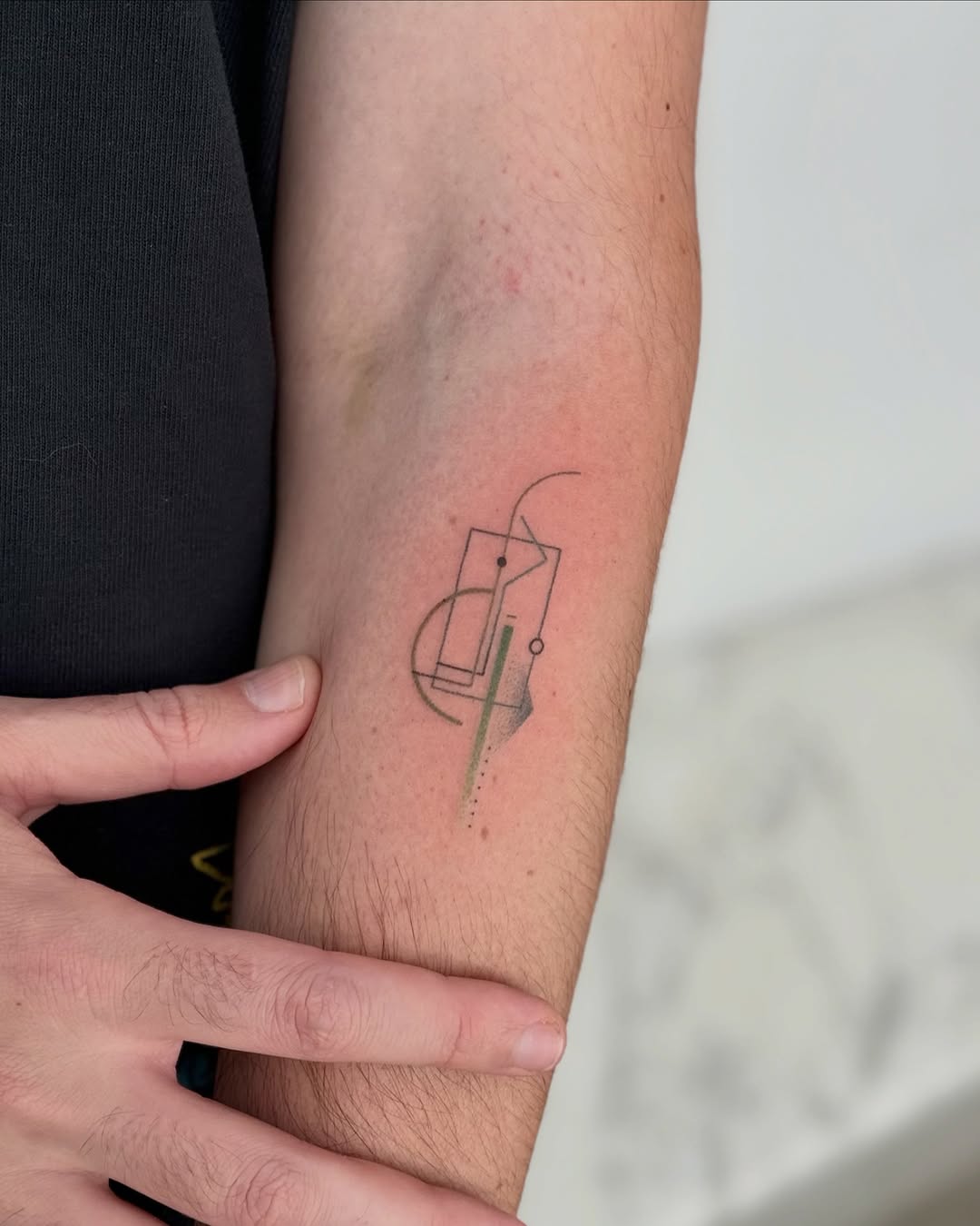 Tattooist Basil