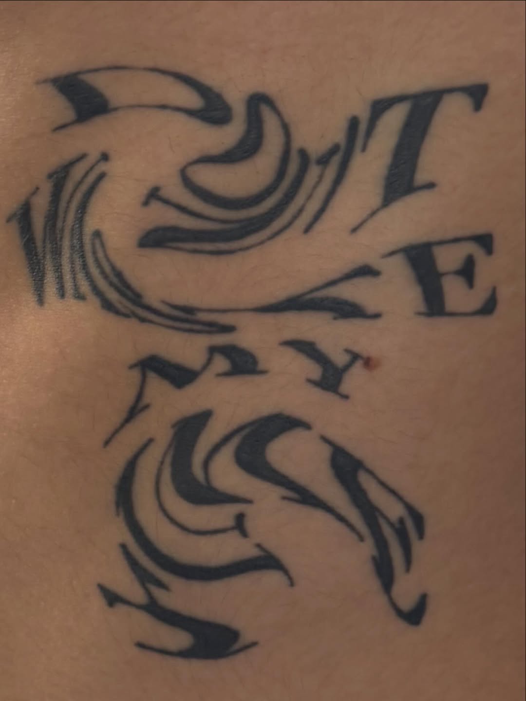 ata | Tattoo Artist