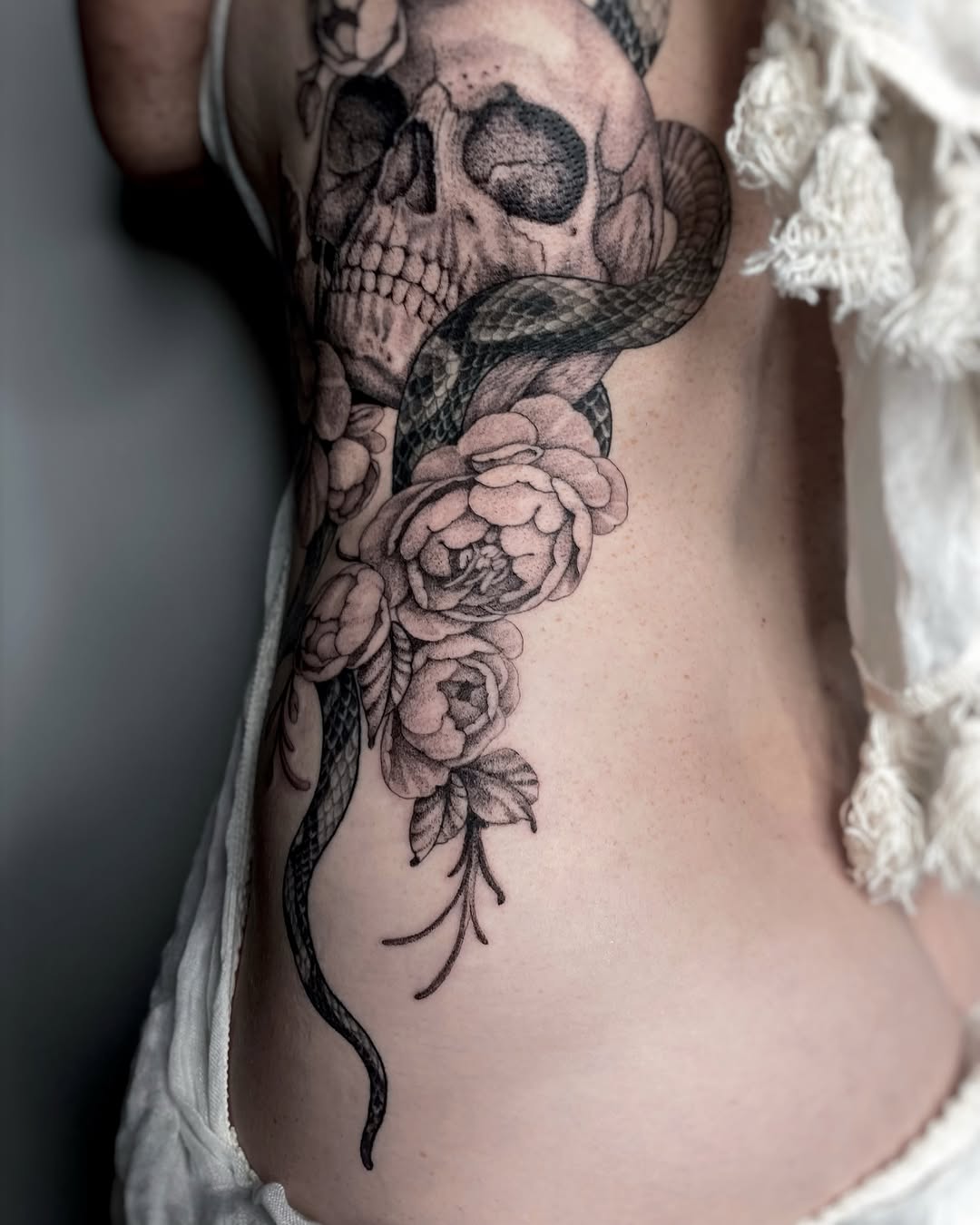 Clarisse Amour • Tattooist