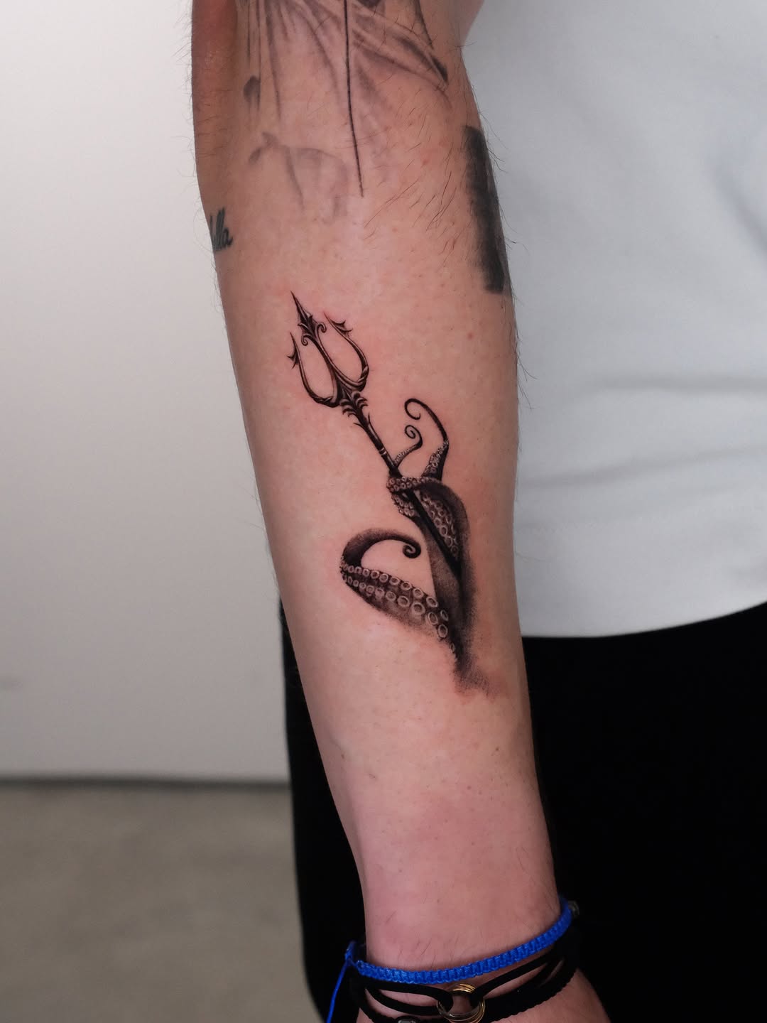ata | Tattoo Artist