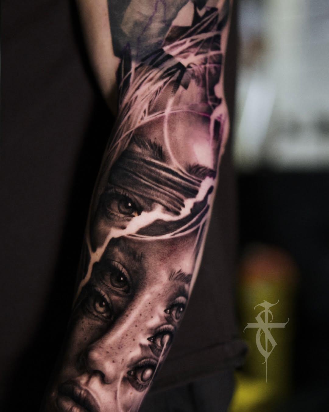 Sergei Pelykh  Tattoo London