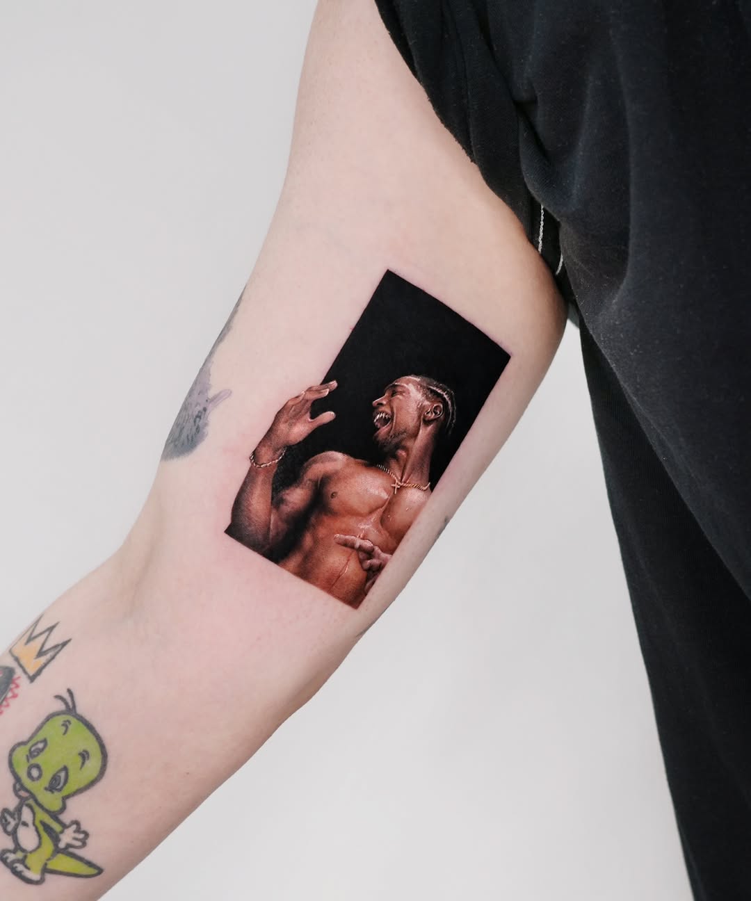 tattooist-ziho