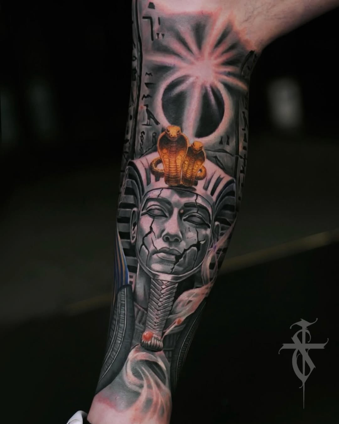 Sergei Pelykh  Tattoo London
