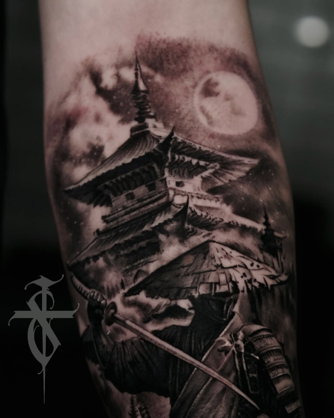 Sergei Pelykh  Tattoo London