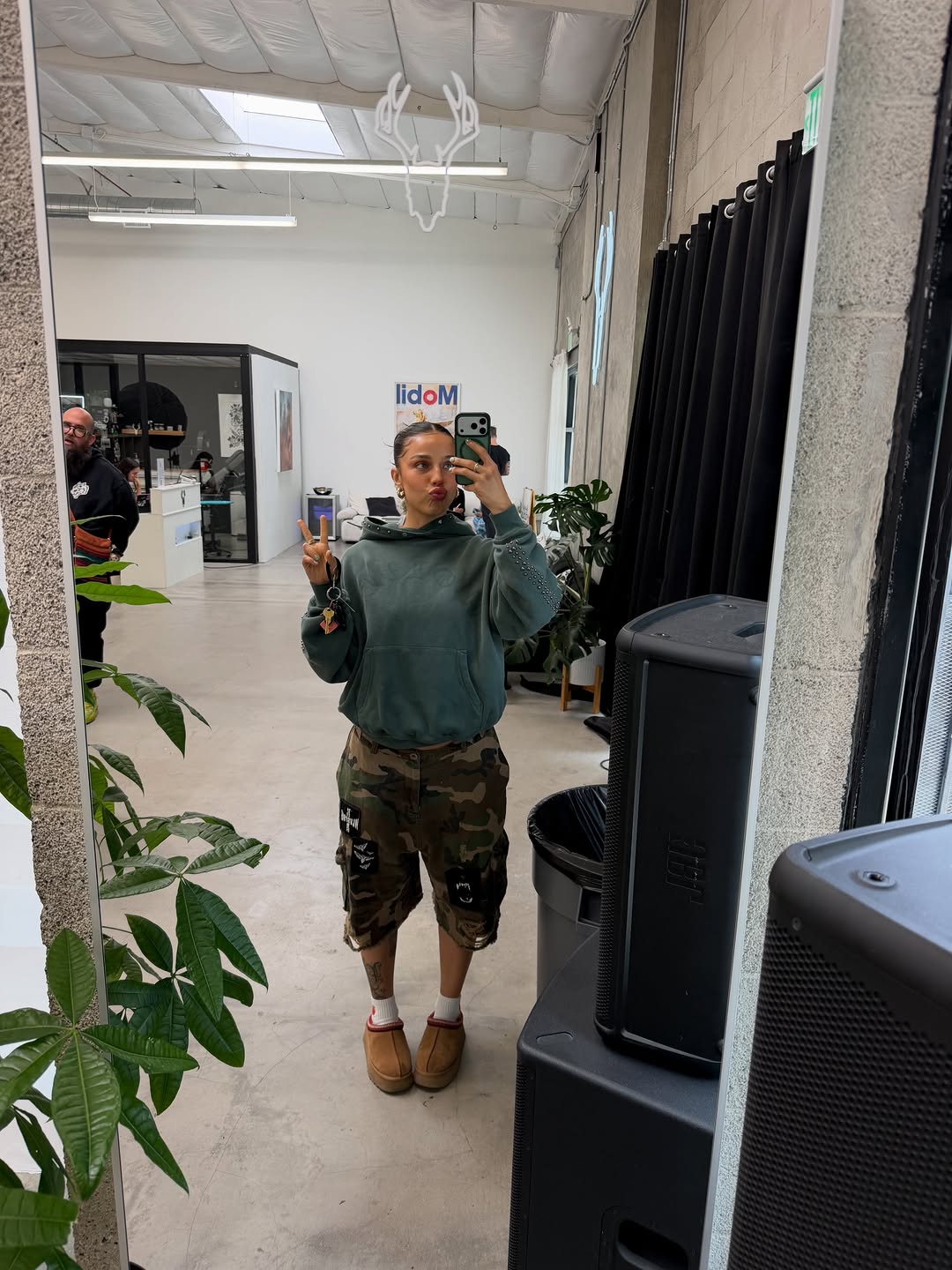 alexis_xol