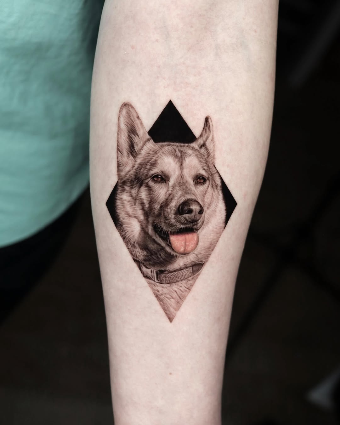 LA Tattoo Yeono