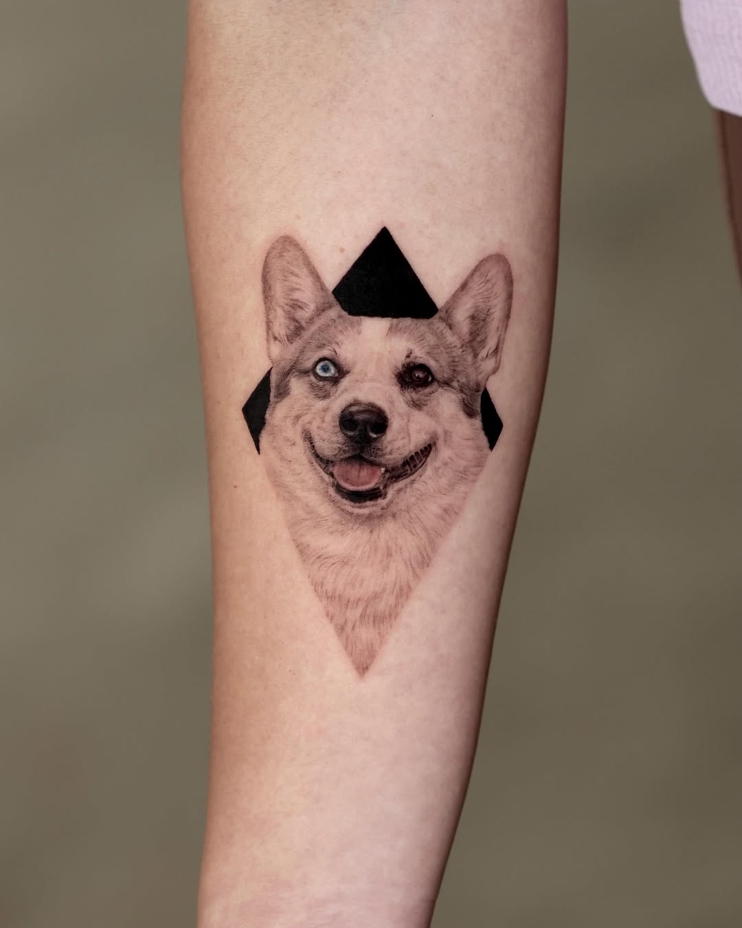 LA Tattoo Yeono