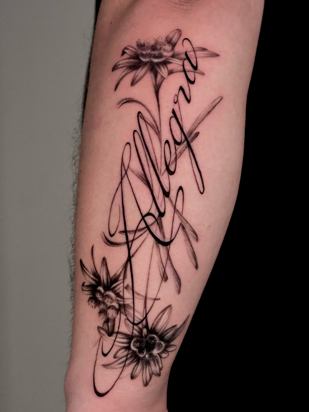 Lettering, Flower