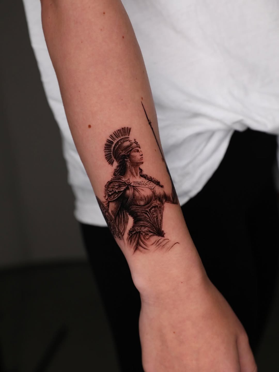 ata | Tattoo Artist