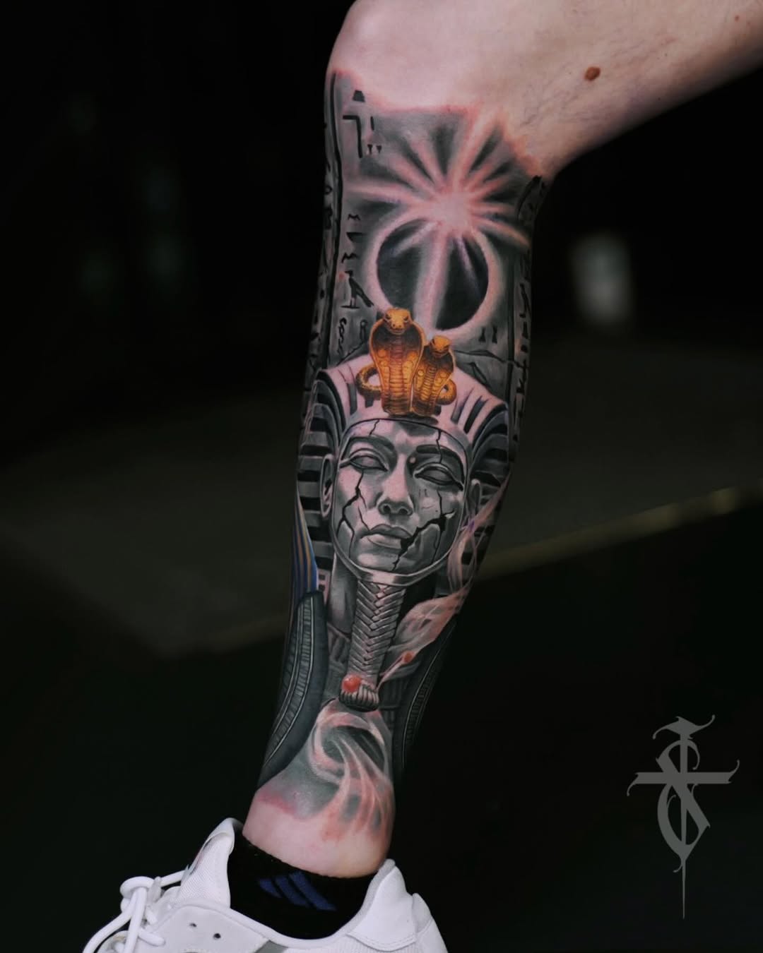 Sergei Pelykh  Tattoo London