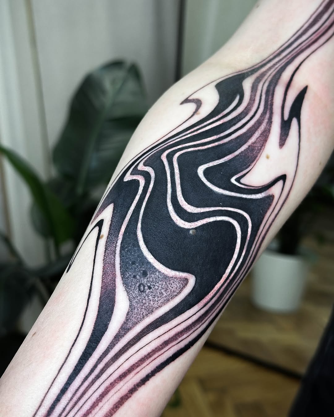 ILYA MEDVEDEV ✺ BLACKOUT TATTOO ✺ London - Belgrade