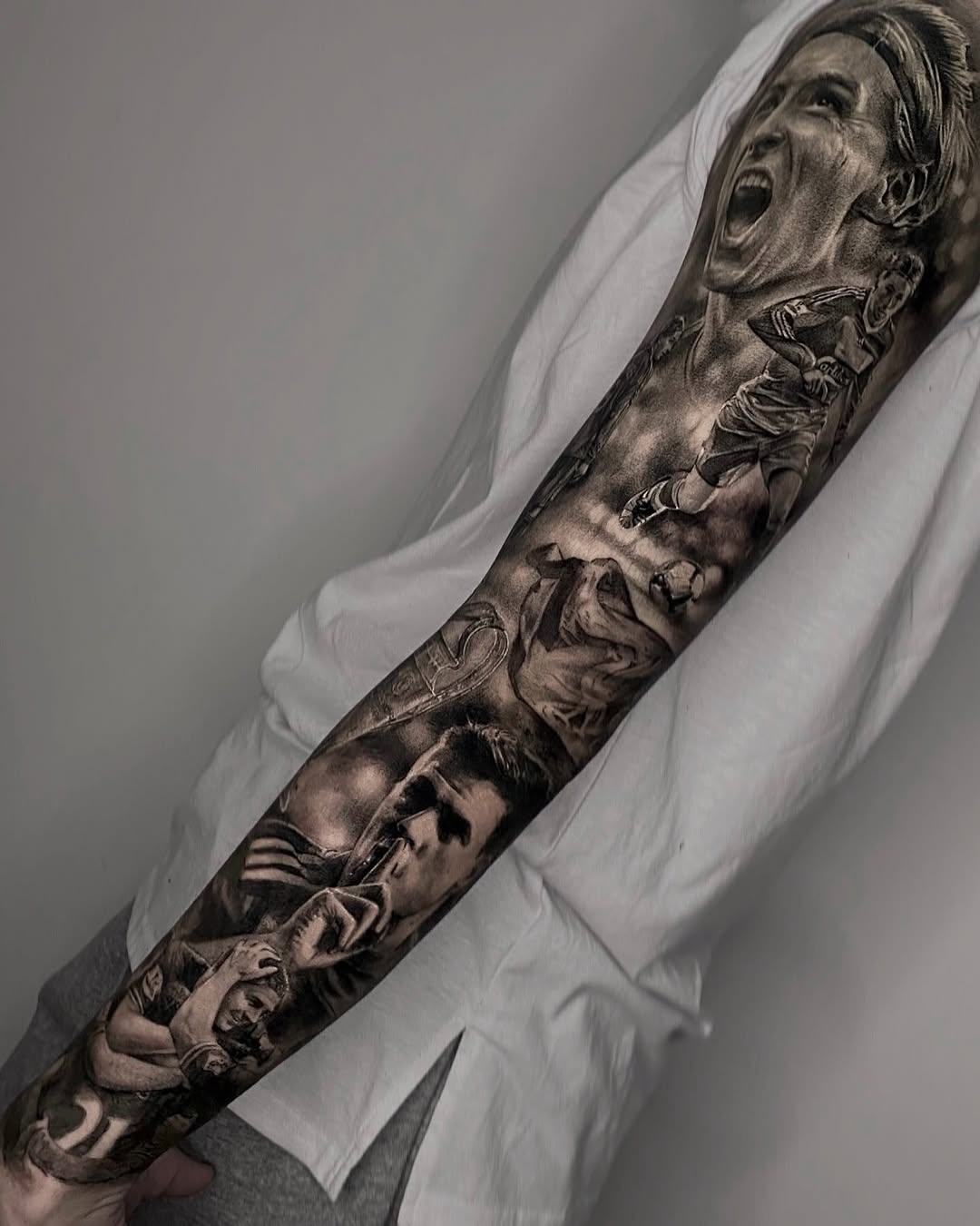 tattooist_bk