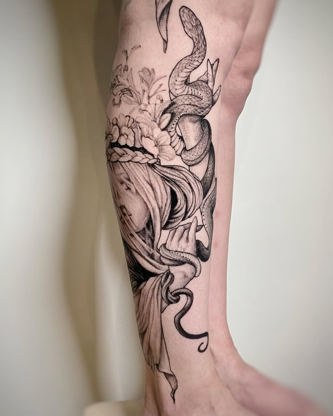 Clarisse Amour • Tattooist