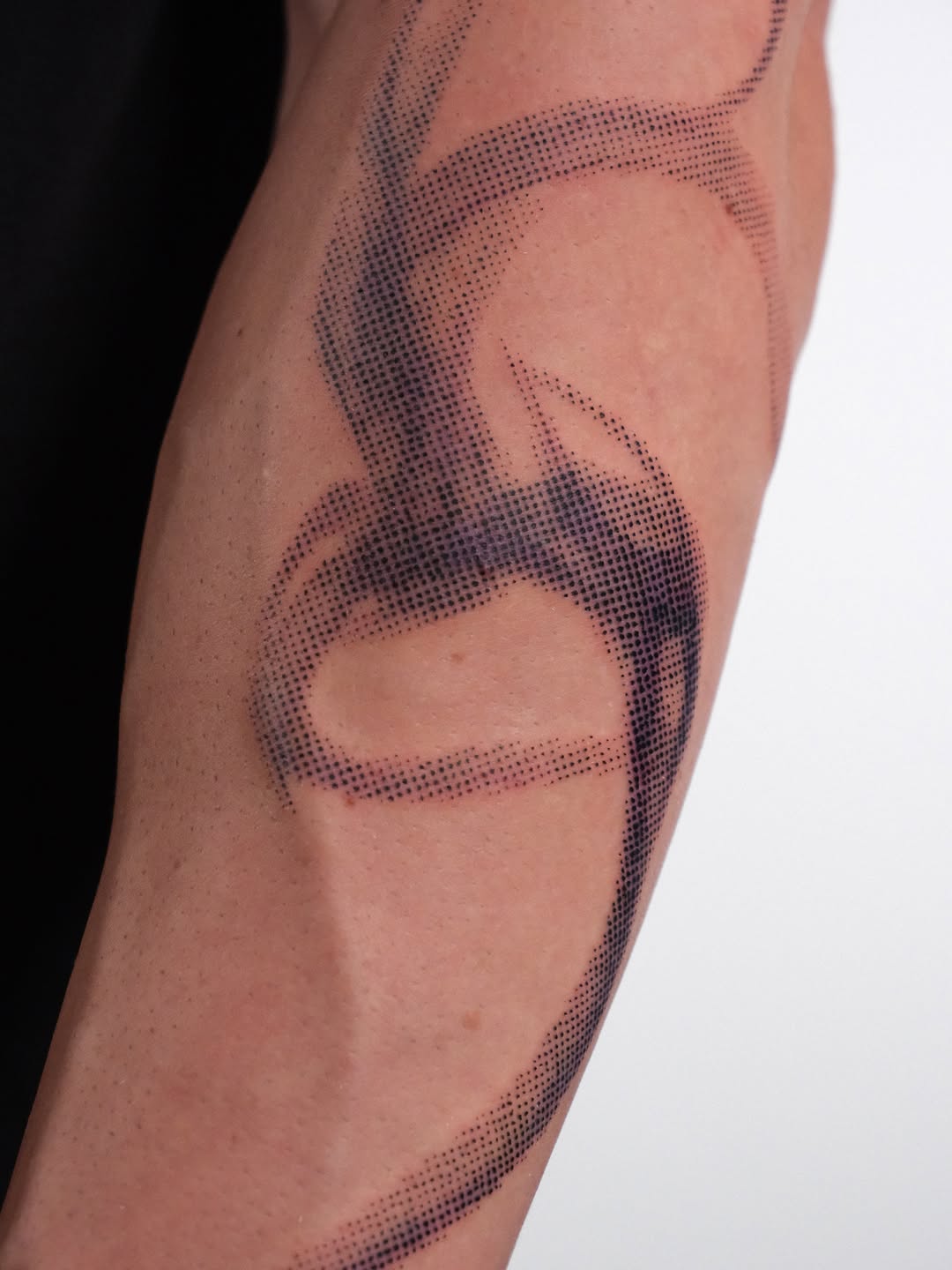 ata | Tattoo Artist