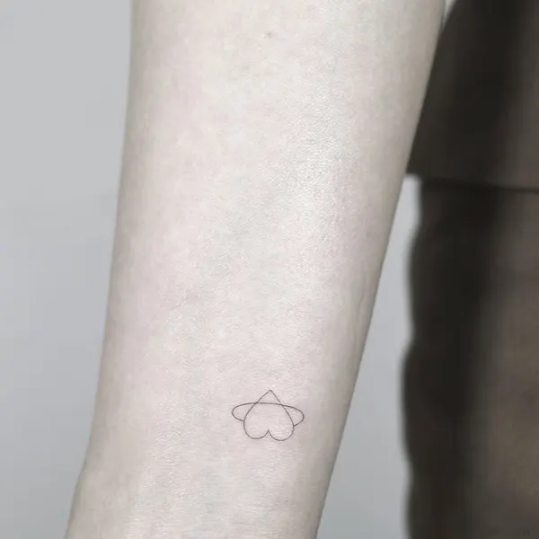 tattooist_arar