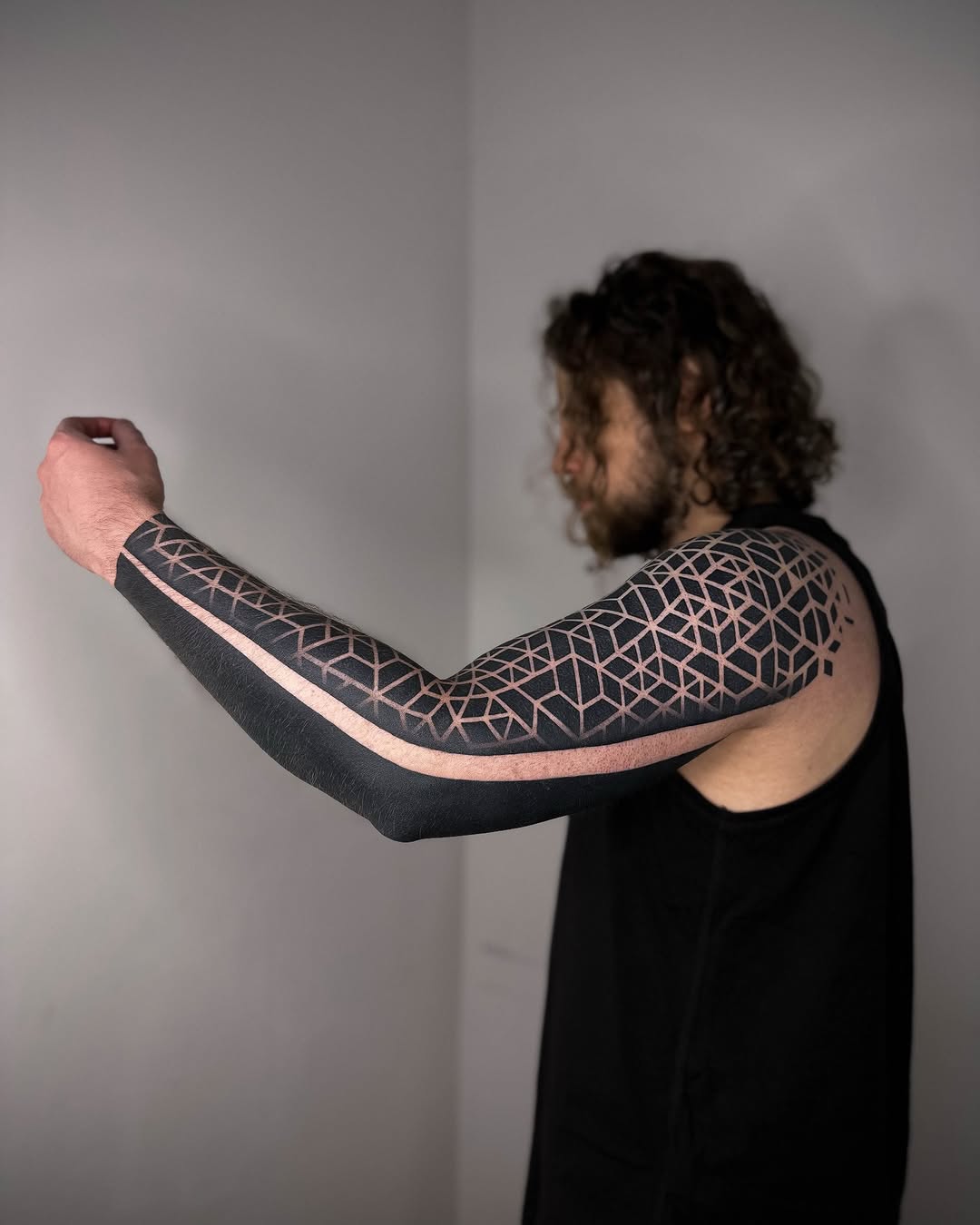 ILYA MEDVEDEV ✺ BLACKOUT TATTOO ✺ London - Belgrade