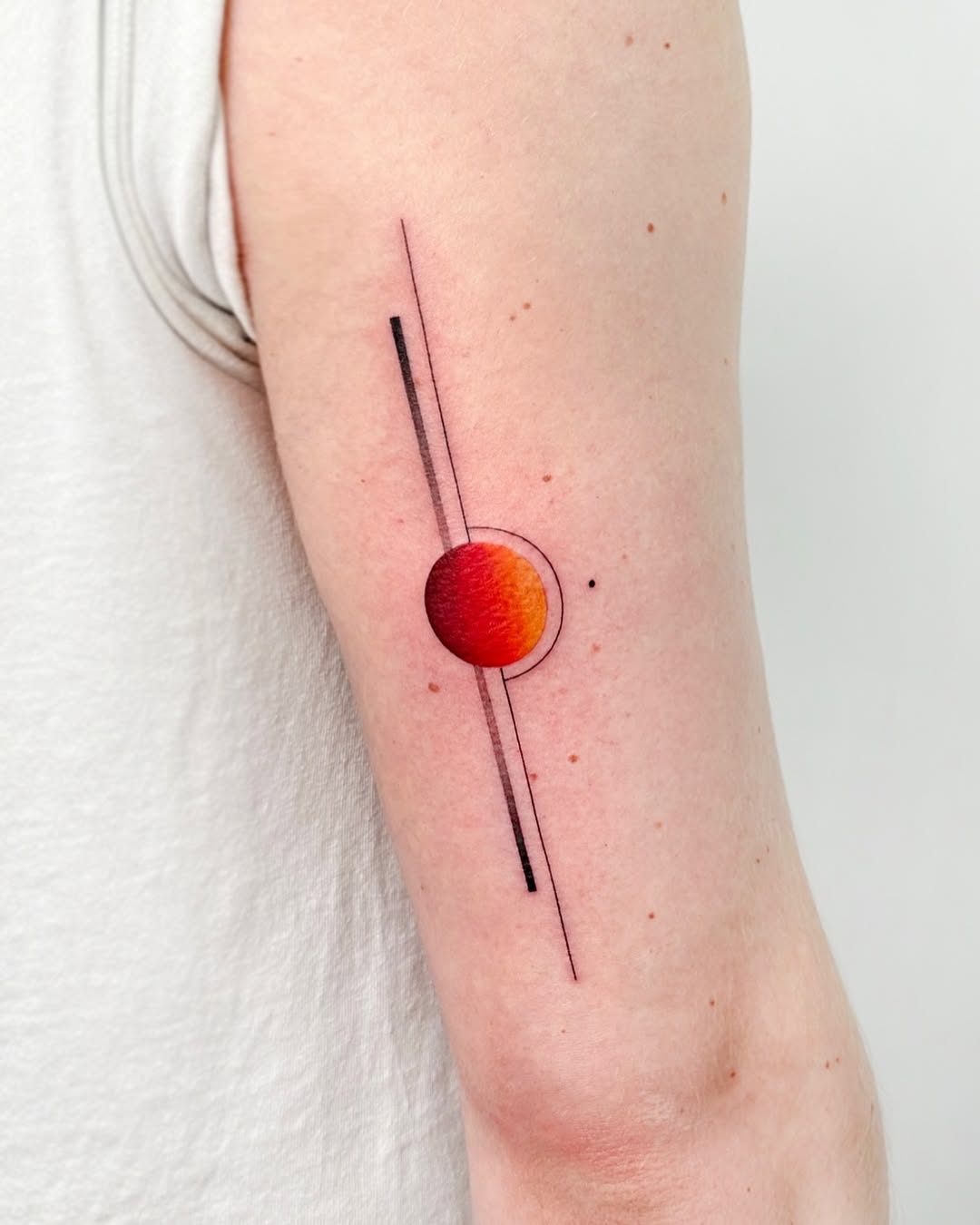 IDA   |   Minimal abstract tattoo