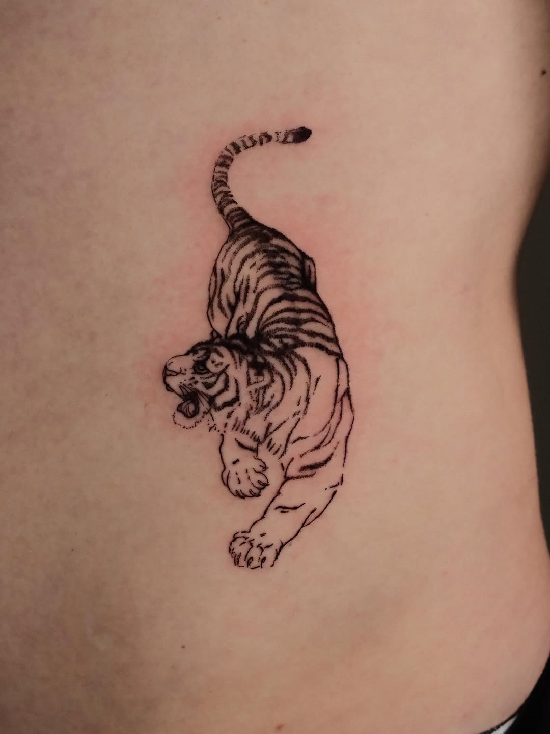 ata | Tattoo Artist